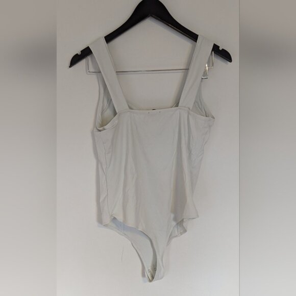 Womens Large White Bodysuit - Picture 2 of 4